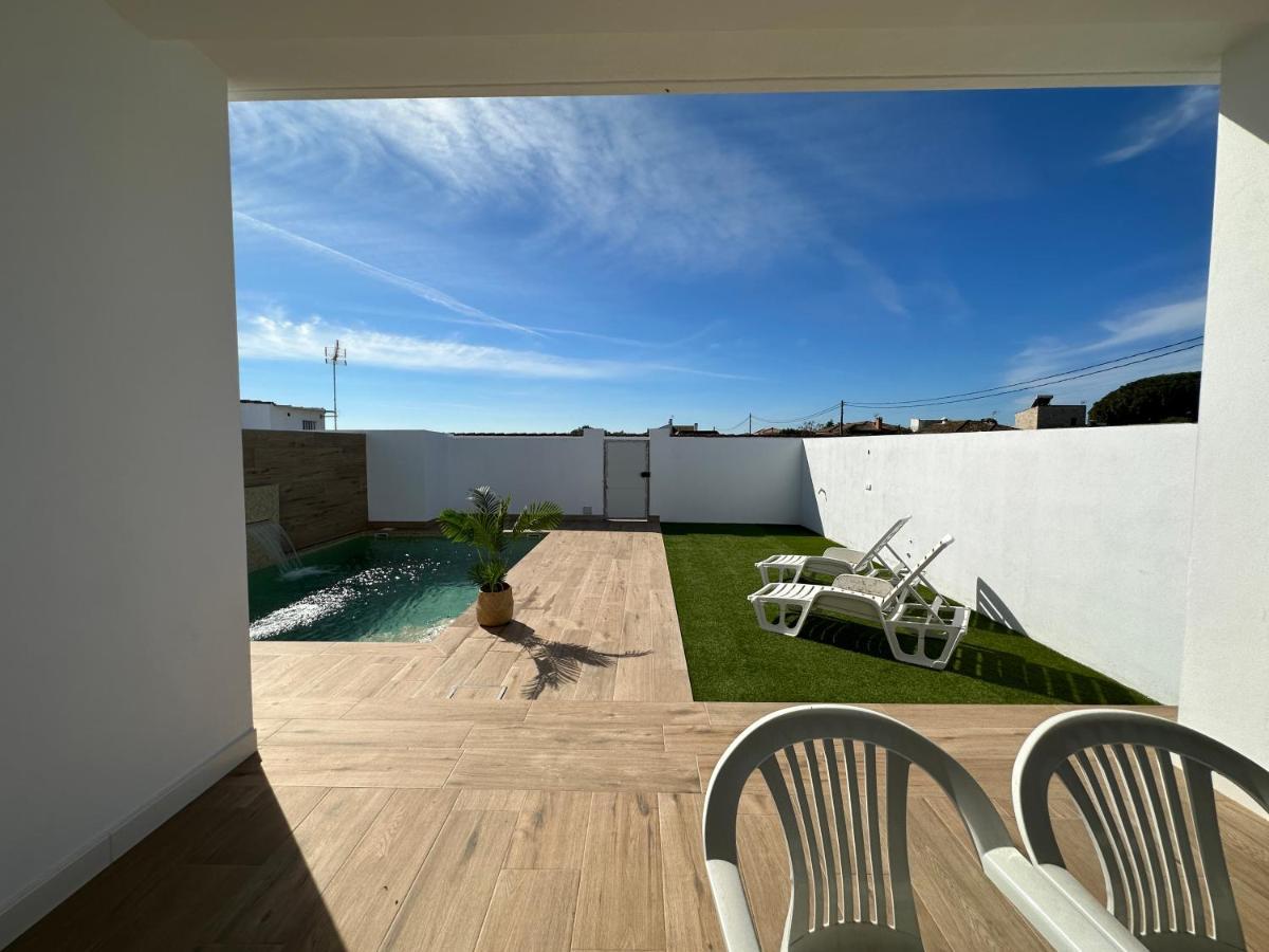 Sumatra Chalet Chiclana de la Frontera Exteriér fotografie