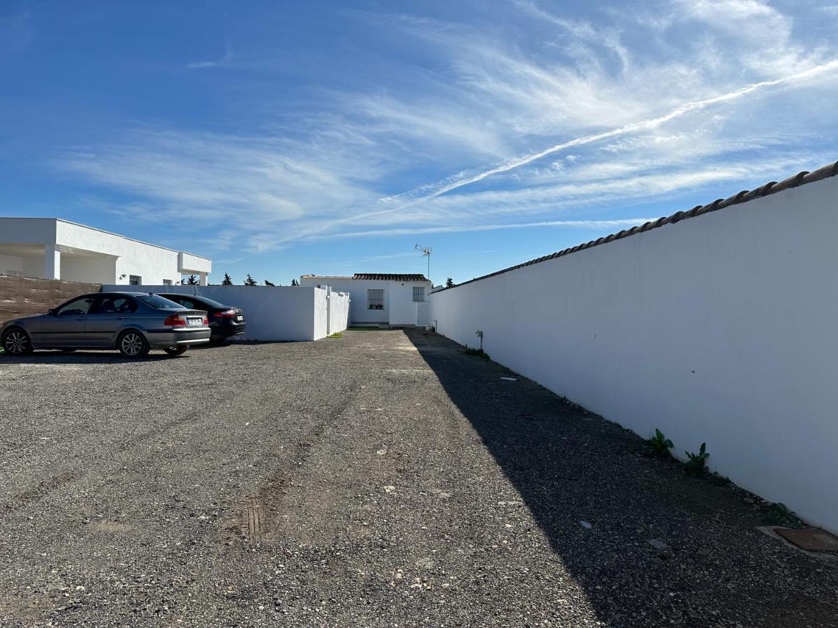 Sumatra Chalet Chiclana de la Frontera Exteriér fotografie